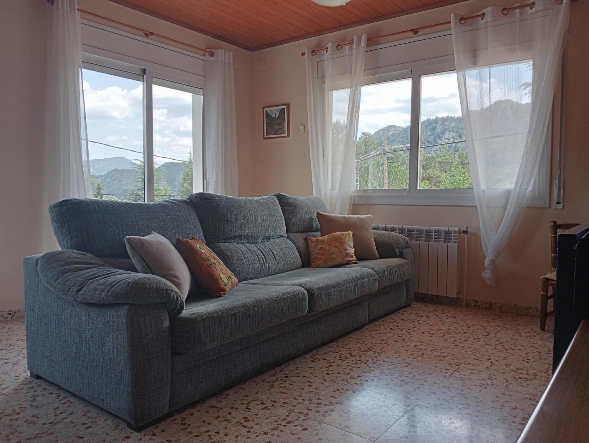 Apartamento-Casa Turistica L'Espigol سانت ليورينس دو موريونيز المظهر الخارجي الصورة